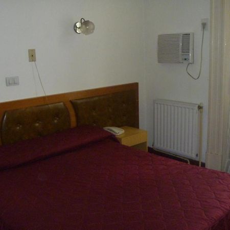 Hotel Turista 부에노스아이레스 객실 사진